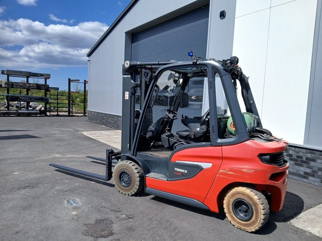 Frontstapler типа Linde H25T-01, Neumaschine в Swifterbant (Фотография 11)