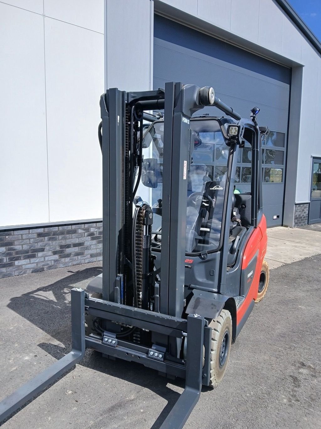 Frontstapler типа Linde H25T-01, Neumaschine в Swifterbant (Фотография 7)