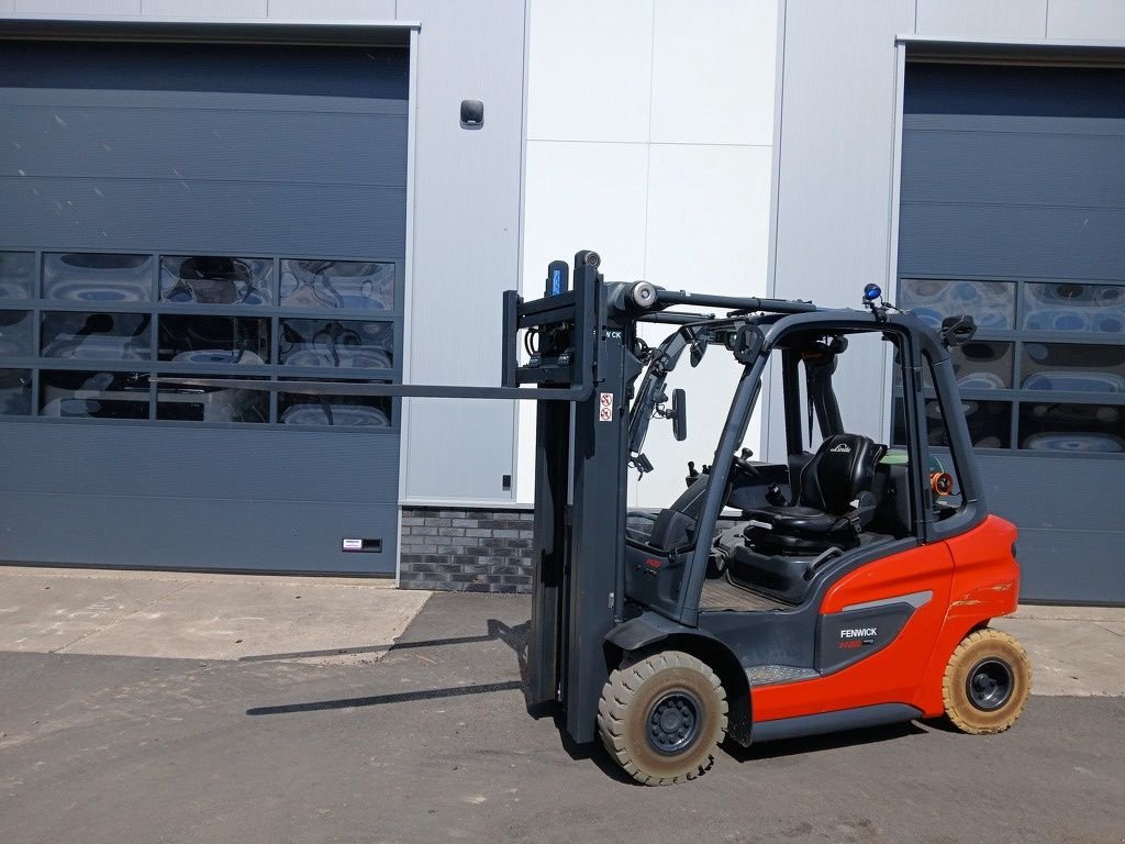 Frontstapler типа Linde H25T-01, Neumaschine в Swifterbant (Фотография 4)