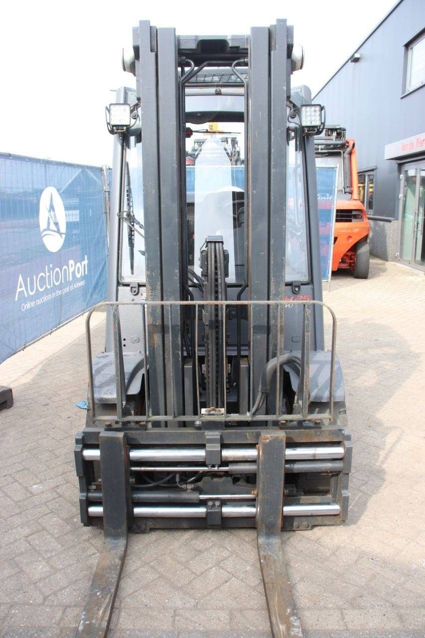 Frontstapler tipa Linde H25T-02/600, Gebrauchtmaschine u Antwerpen (Slika 8)