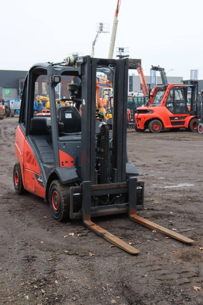 Frontstapler типа Linde H25T-02, Gebrauchtmaschine в Antwerpen (Фотография 8)