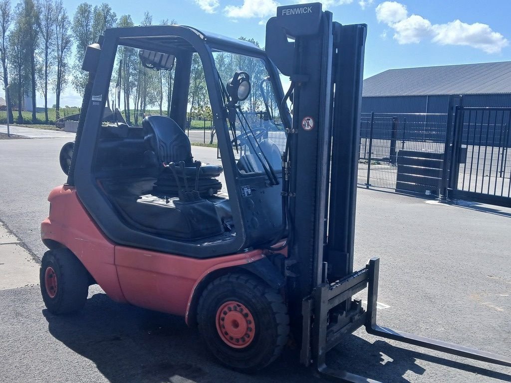 Frontstapler des Typs Linde H25T-03, Gebrauchtmaschine in Swifterbant (Bild 8)