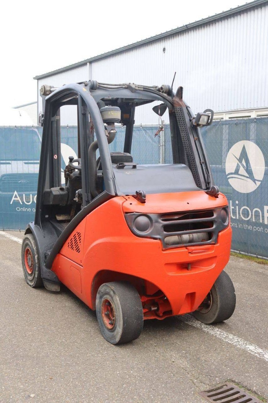 Frontstapler van het type Linde H25T, Gebrauchtmaschine in Antwerpen (Foto 4)