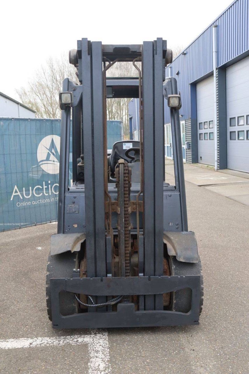 Frontstapler van het type Linde H25T, Gebrauchtmaschine in Antwerpen (Foto 9)