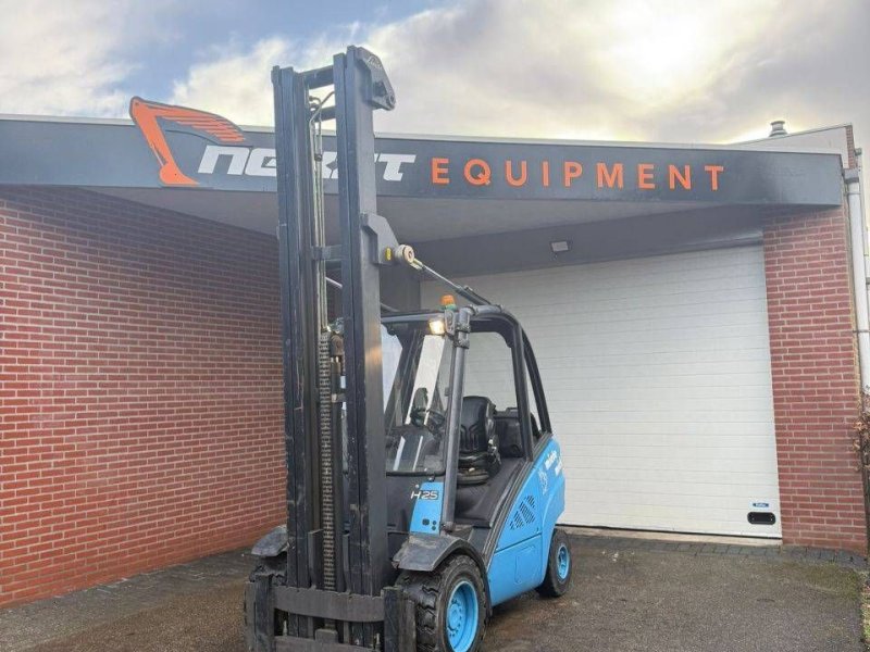 Frontstapler of the type Linde H25T, Gebrauchtmaschine in Antwerpen (Picture 1)