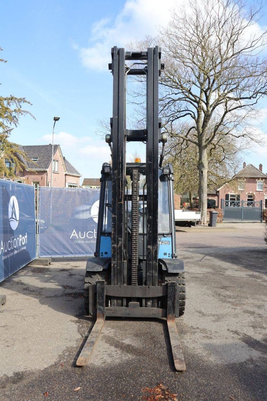 Frontstapler del tipo Linde H25T, Gebrauchtmaschine en Antwerpen (Imagen 9)