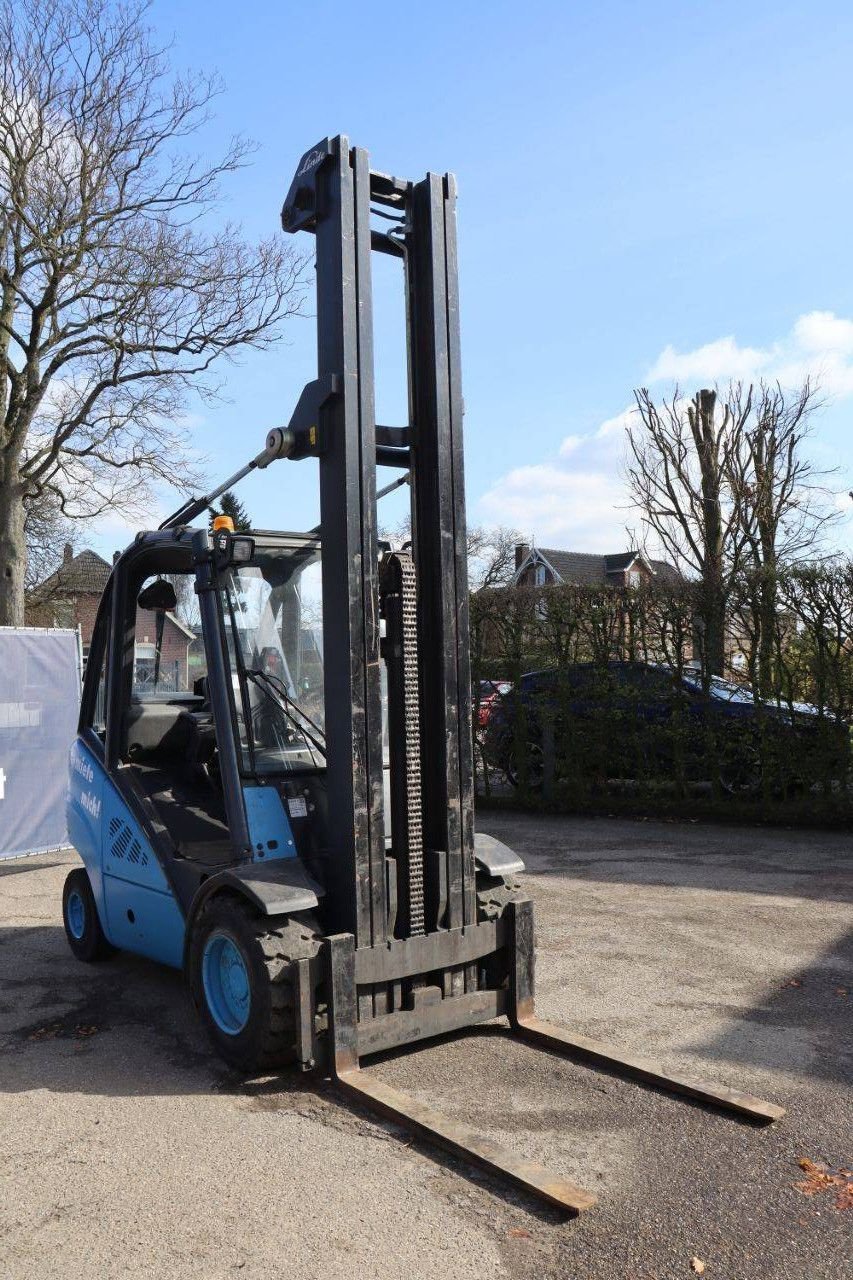 Frontstapler del tipo Linde H25T, Gebrauchtmaschine en Antwerpen (Imagen 8)