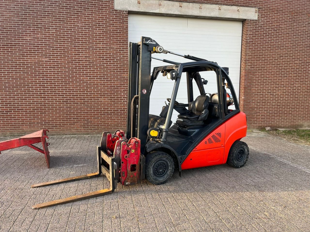 Frontstapler tip Linde H25T, Gebrauchtmaschine in Buggenum (Poză 5)