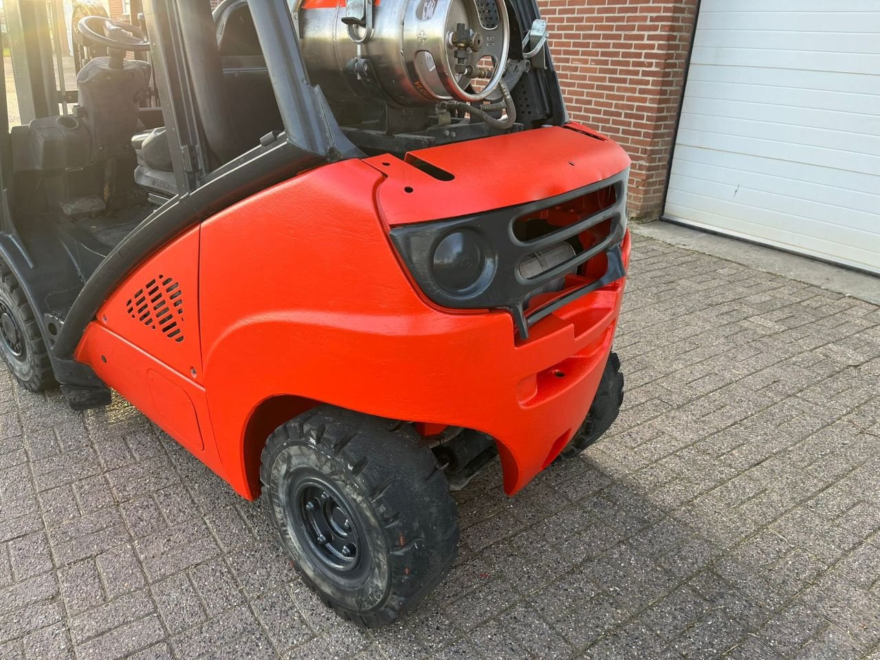 Frontstapler tip Linde H25T, Gebrauchtmaschine in Buggenum (Poză 4)