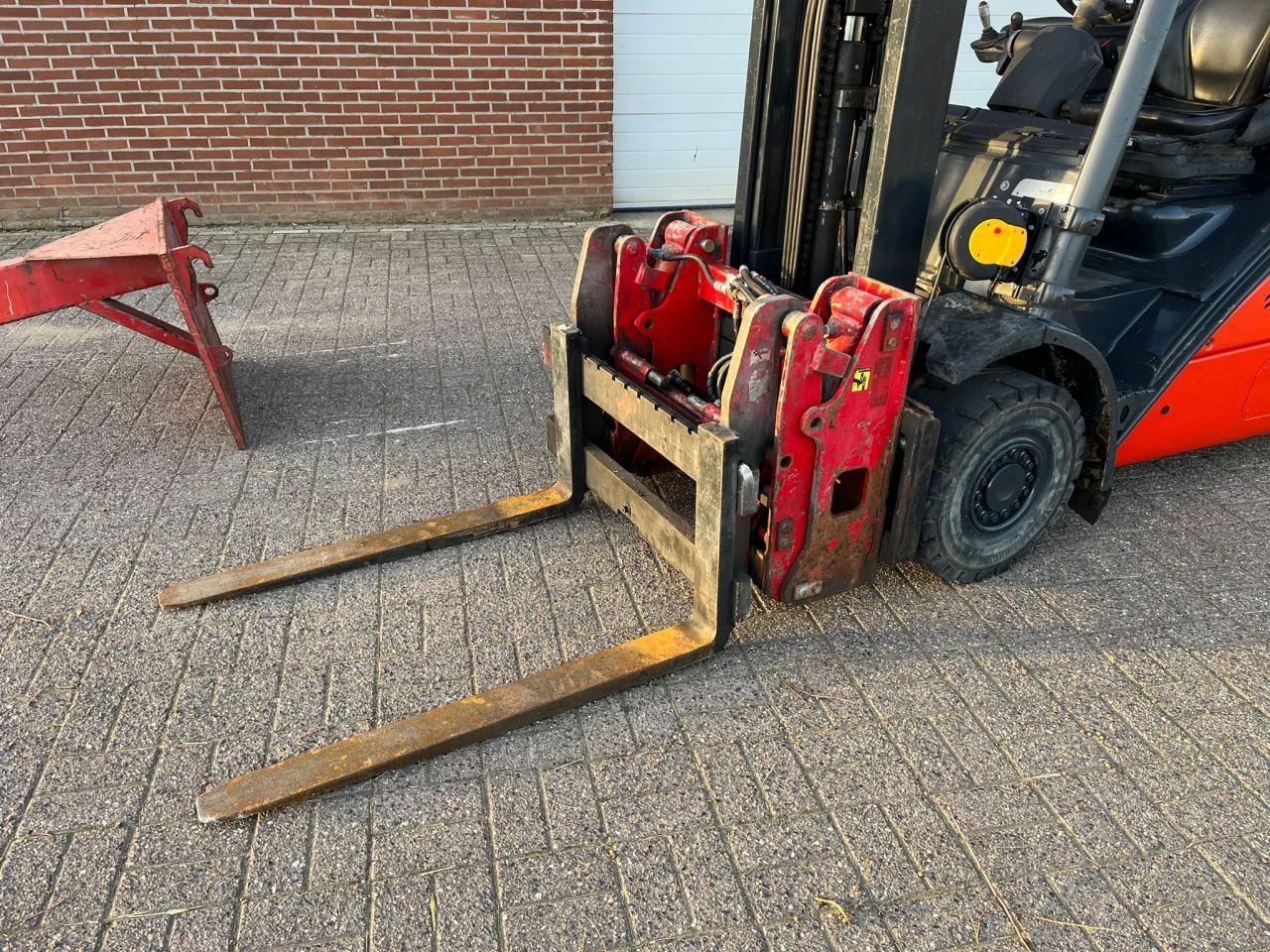 Frontstapler tip Linde H25T, Gebrauchtmaschine in Buggenum (Poză 10)