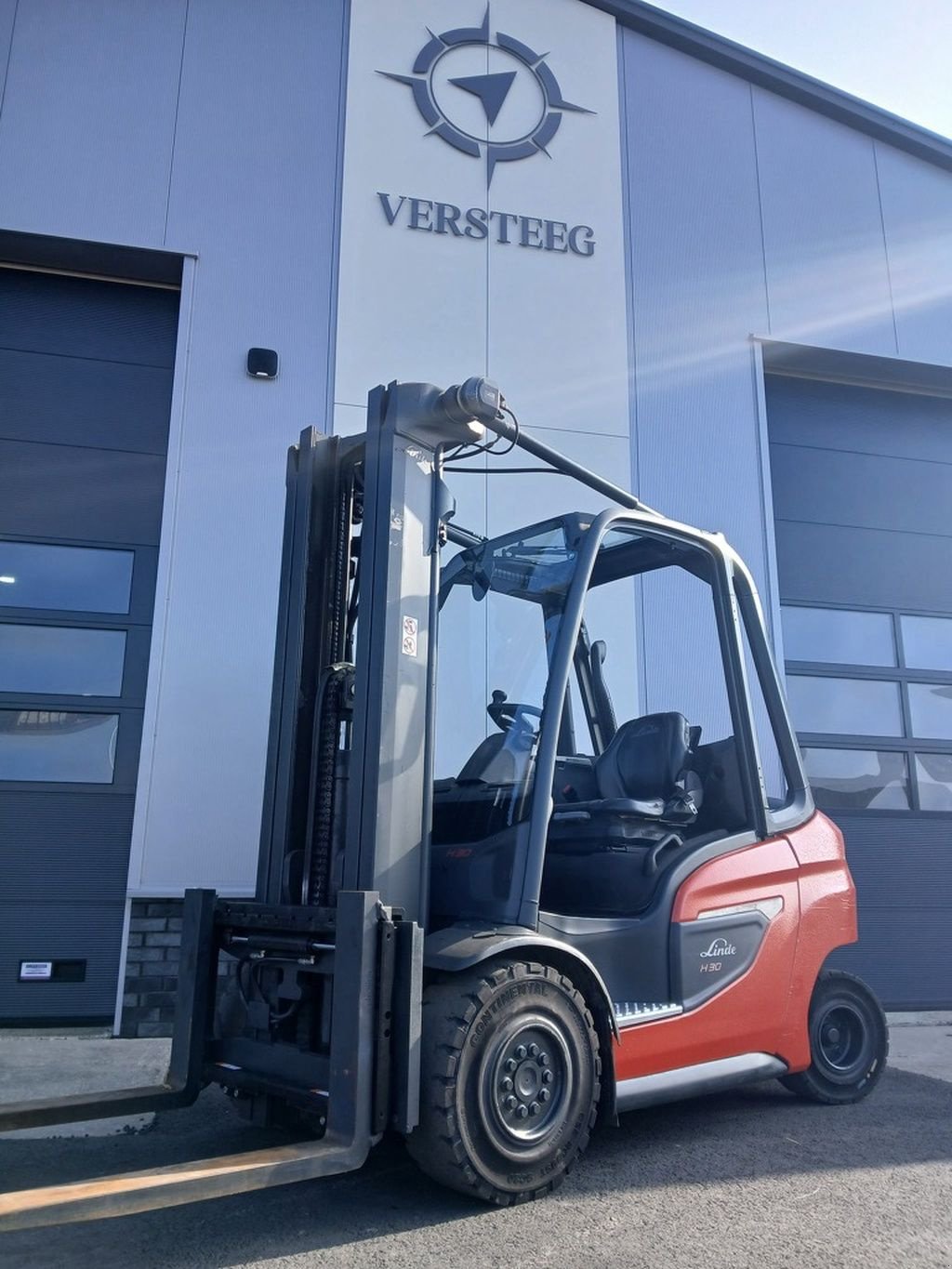 Frontstapler от тип Linde H30-01, Gebrauchtmaschine в Swifterbant (Снимка 2)