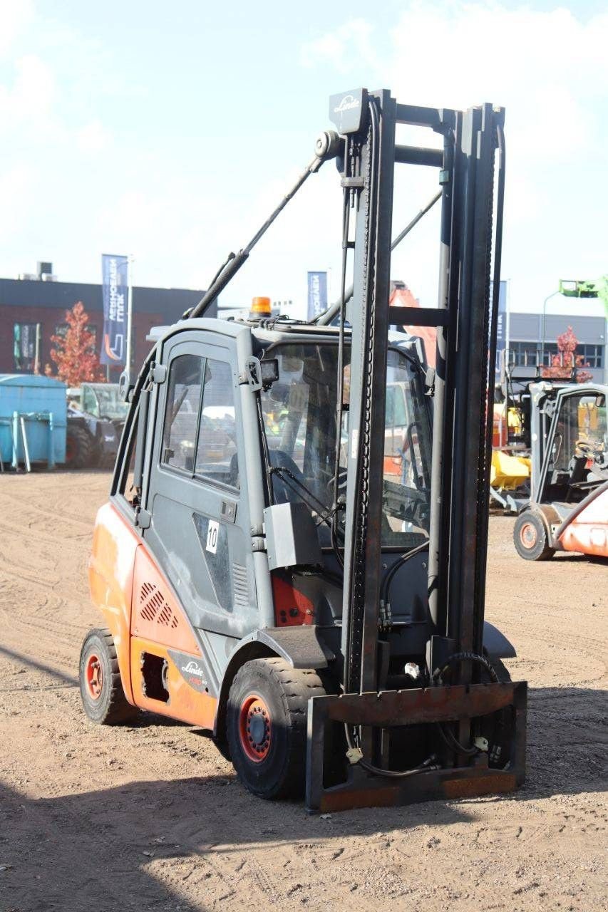 Frontstapler typu Linde H30CNG, Gebrauchtmaschine v Antwerpen (Obrázek 8)