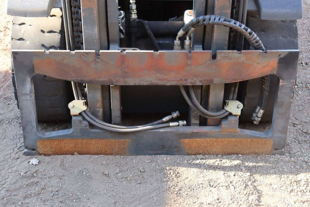 Frontstapler typu Linde H30CNG, Gebrauchtmaschine v Antwerpen (Obrázek 11)