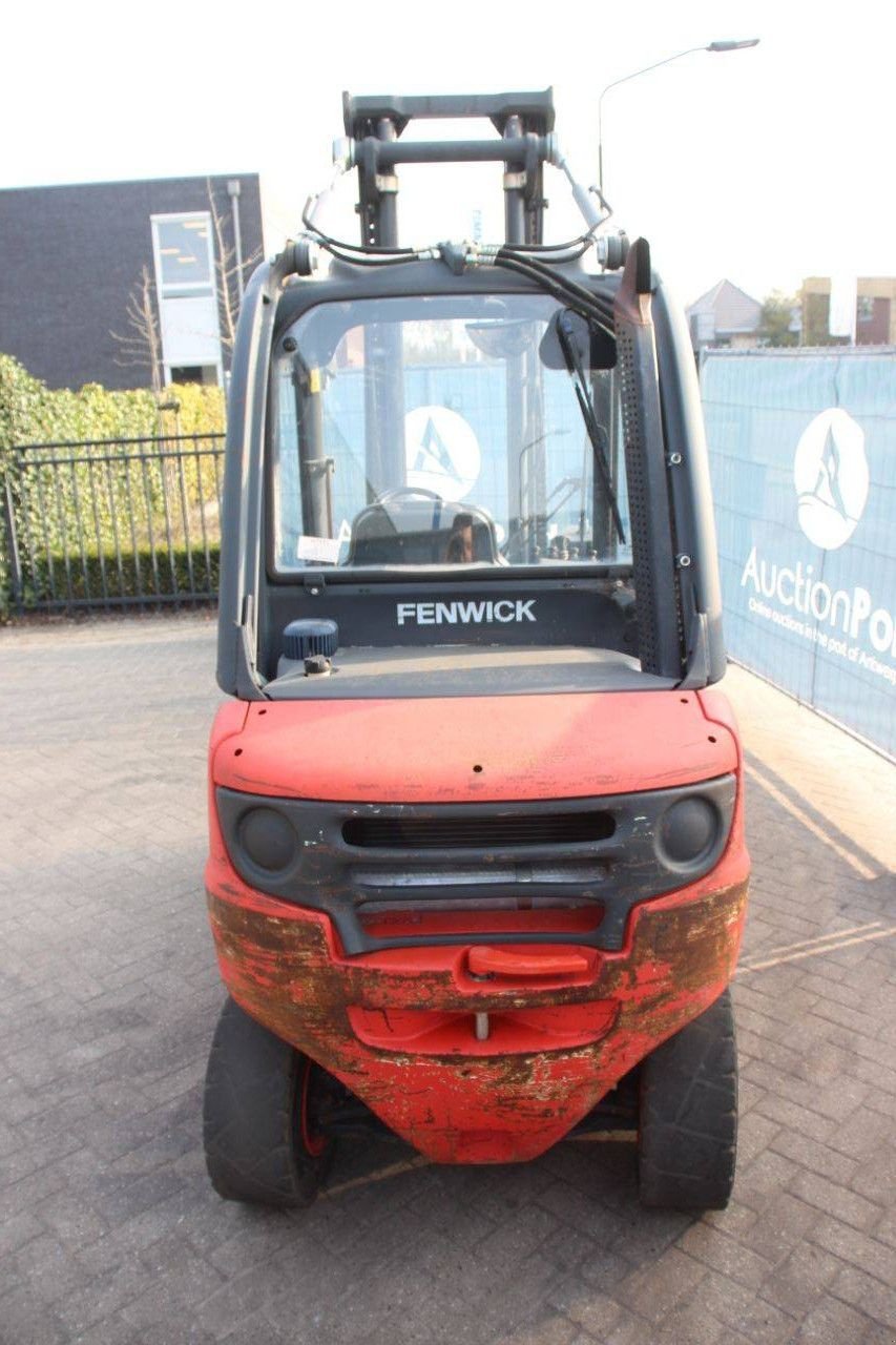 Frontstapler типа Linde H30D-01, Gebrauchtmaschine в Antwerpen (Фотография 4)
