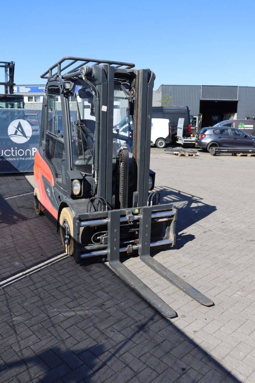 Frontstapler типа Linde H30D-01, Gebrauchtmaschine в Antwerpen (Фотография 9)