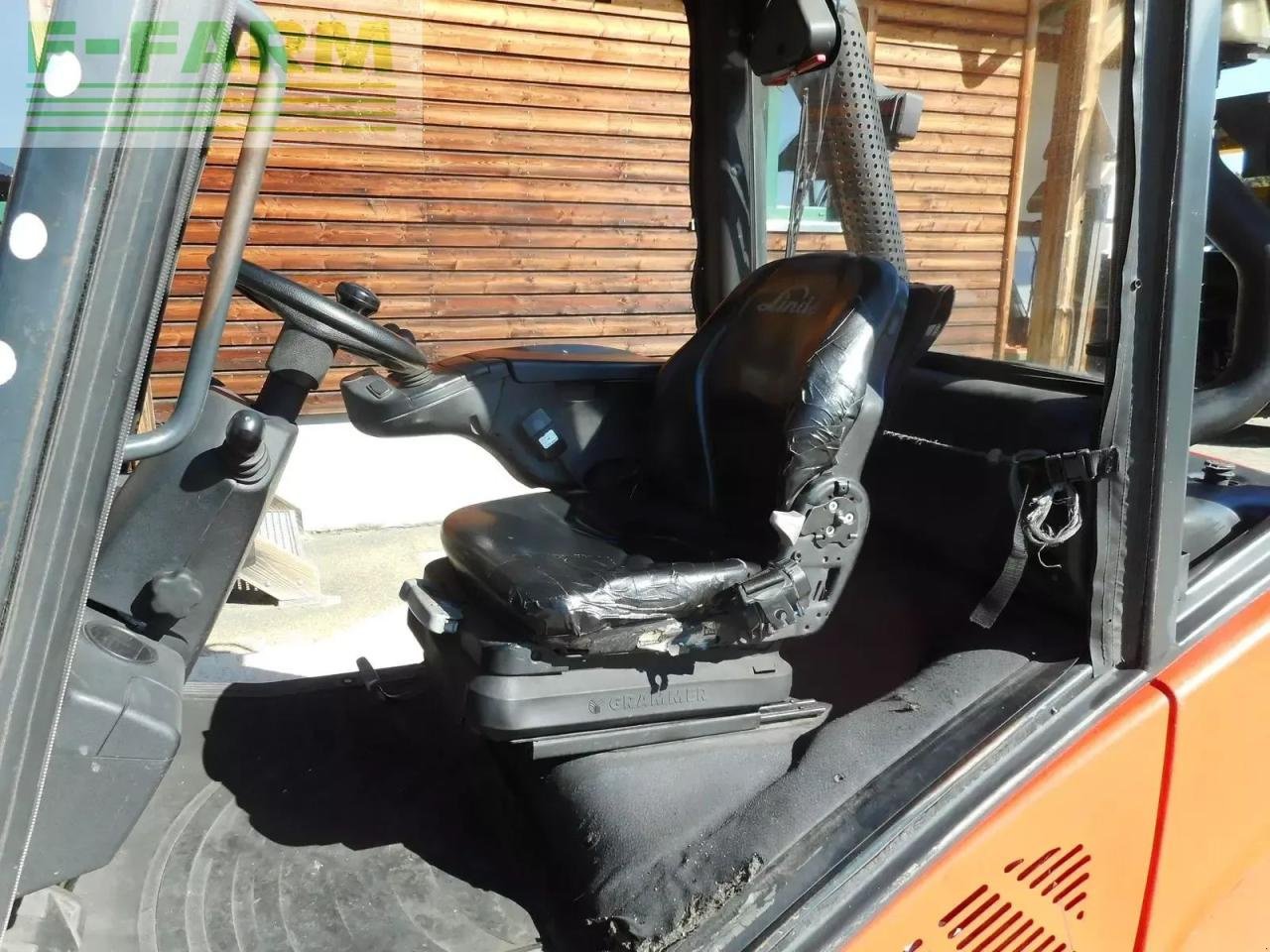 Frontstapler of the type Linde h30d-02 triplex 5,5m + ss + halbkabine, Gebrauchtmaschine in ST. NIKOLAI/DR. (Picture 10)