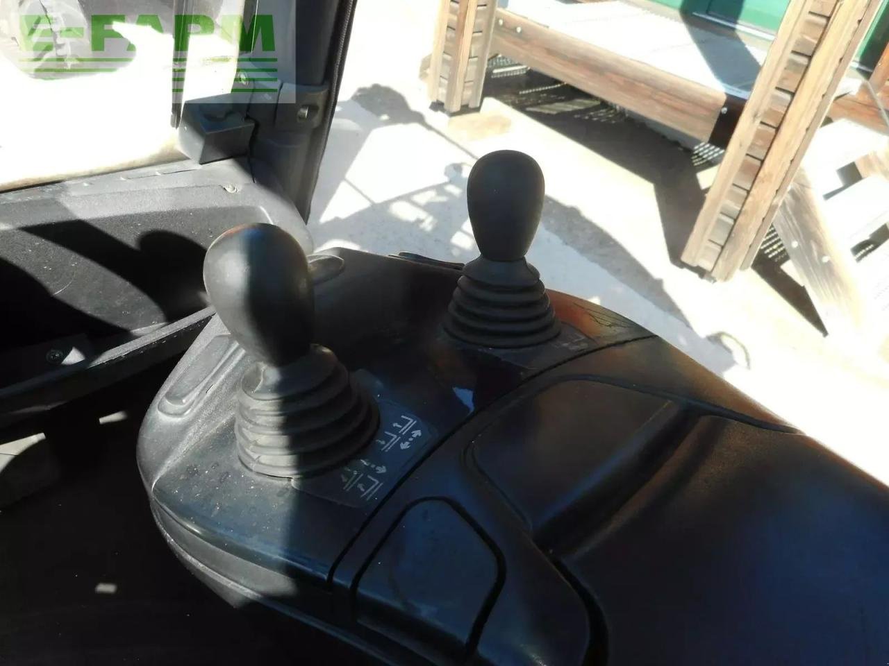 Frontstapler of the type Linde h30d-02 triplex 5,5m + ss + halbkabine, Gebrauchtmaschine in ST. NIKOLAI/DR. (Picture 11)