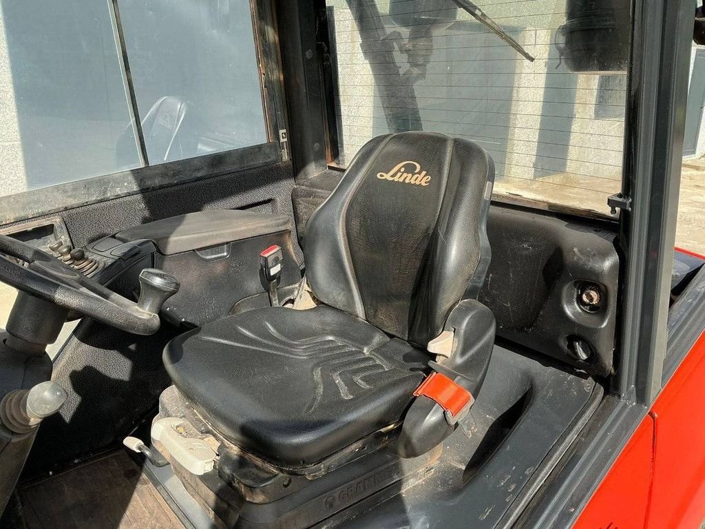 Frontstapler del tipo Linde H30D-02, Gebrauchtmaschine In Antwerpen (Immagine 10)