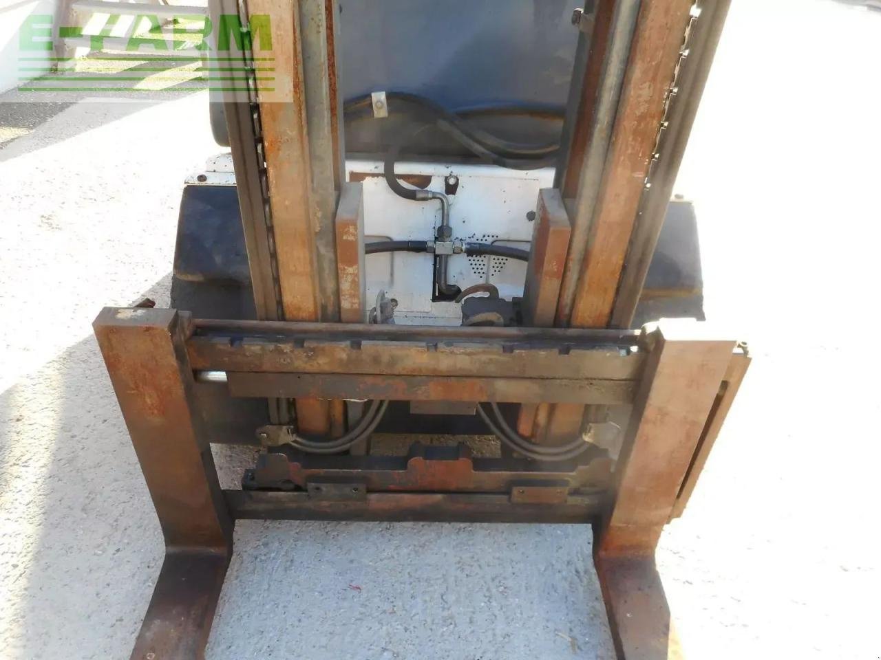 Frontstapler του τύπου Linde h30d-03 ( perkins - motor ) ss + 4. kreis, Gebrauchtmaschine σε ST. NIKOLAI/DR. (Φωτογραφία 8)