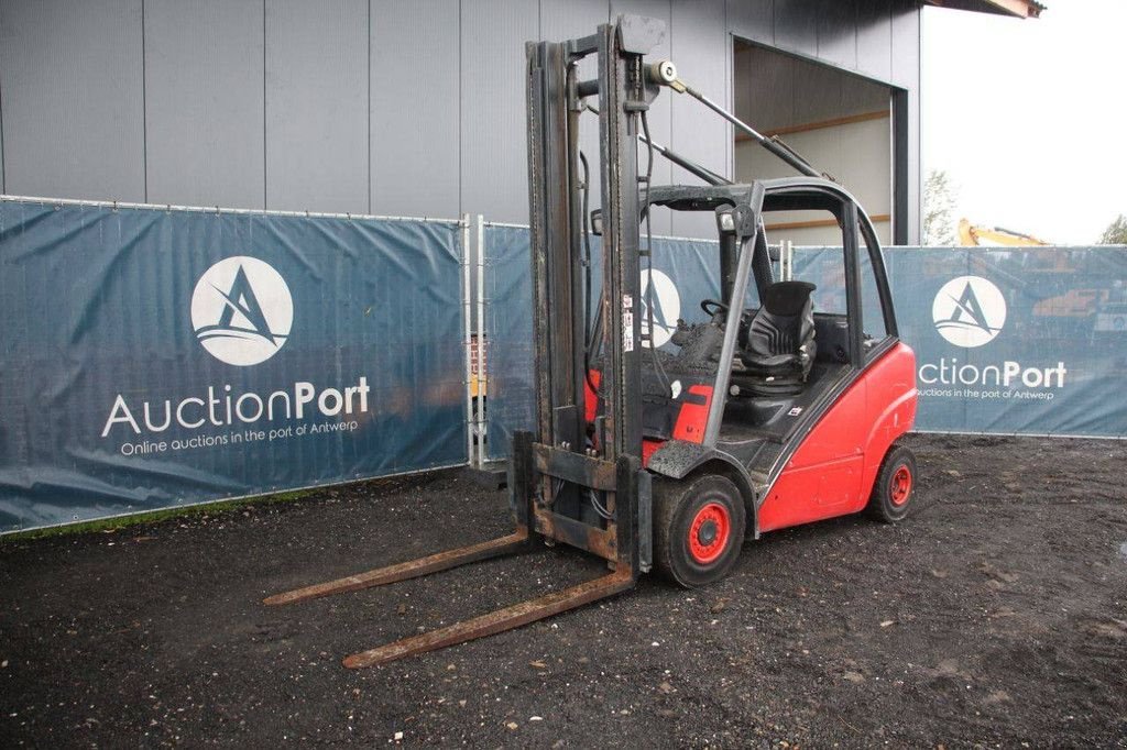 Frontstapler typu Linde H30D, Gebrauchtmaschine v Antwerpen (Obrázek 9)