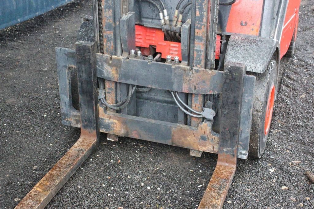 Frontstapler typu Linde H30D, Gebrauchtmaschine v Antwerpen (Obrázek 11)