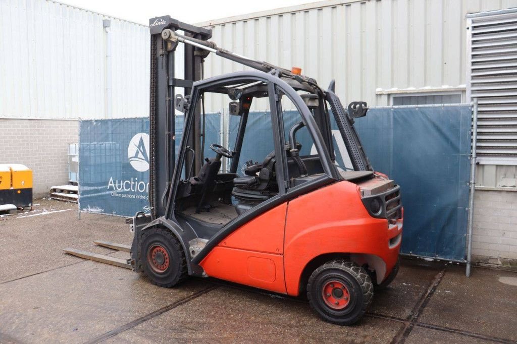 Frontstapler typu Linde H30D, Gebrauchtmaschine v Antwerpen (Obrázek 4)