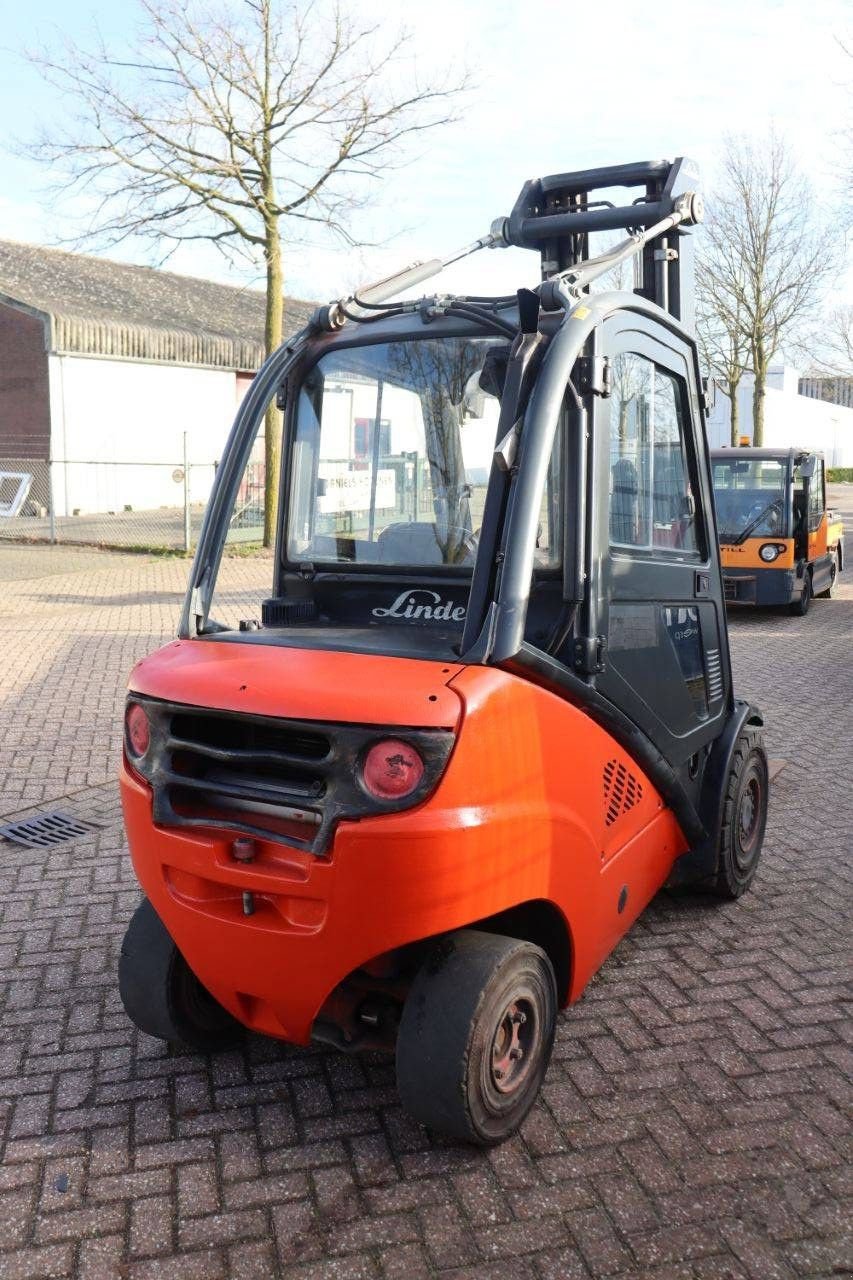 Frontstapler del tipo Linde H30D, Gebrauchtmaschine In Antwerpen (Immagine 7)