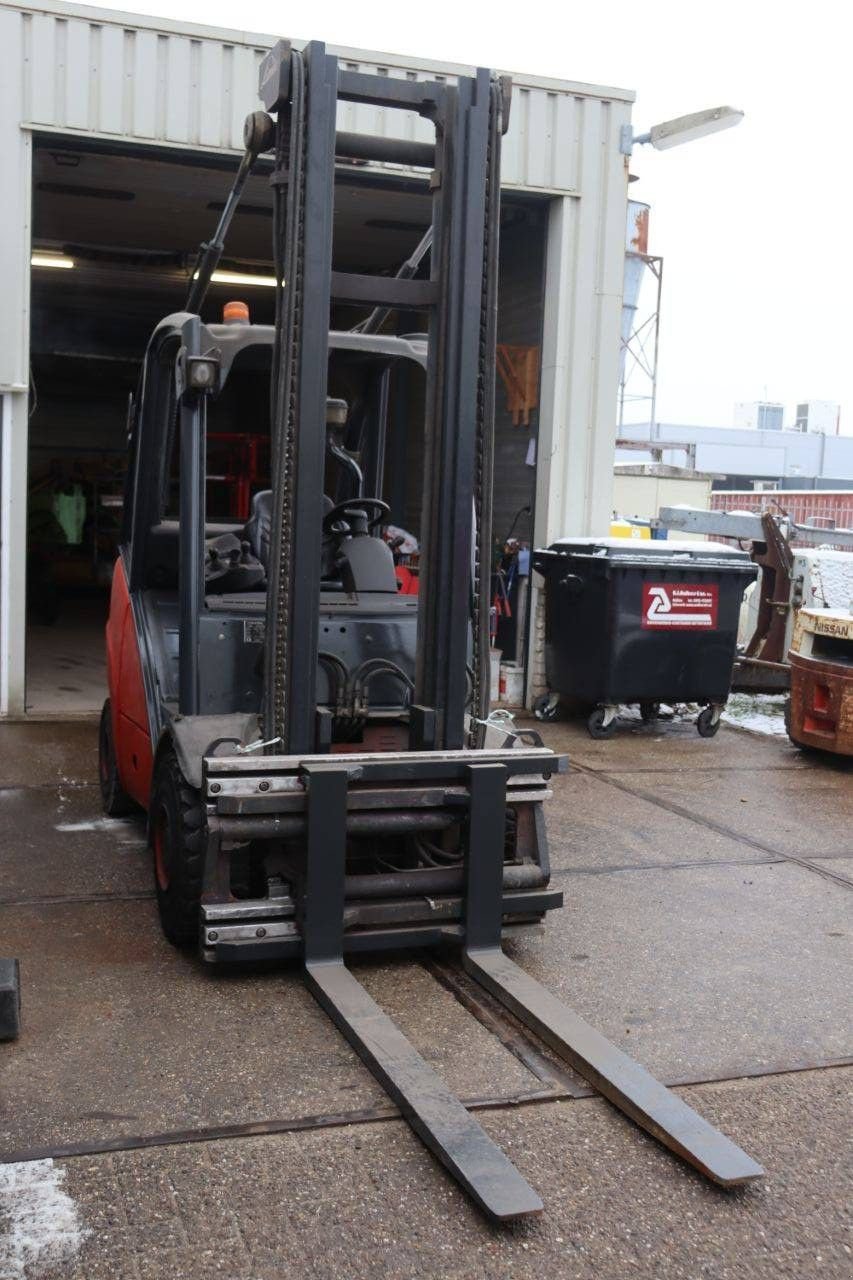 Frontstapler tipa Linde H30D, Gebrauchtmaschine u Antwerpen (Slika 9)