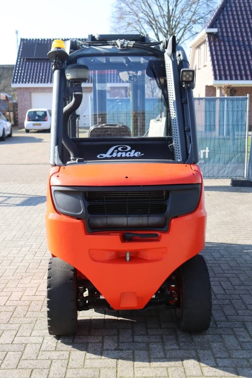 Frontstapler типа Linde H30D, Gebrauchtmaschine в Antwerpen (Фотография 5)