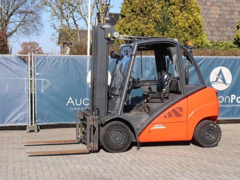 Frontstapler za tip Linde H30D, Gebrauchtmaschine u Antwerpen (Slika 1)