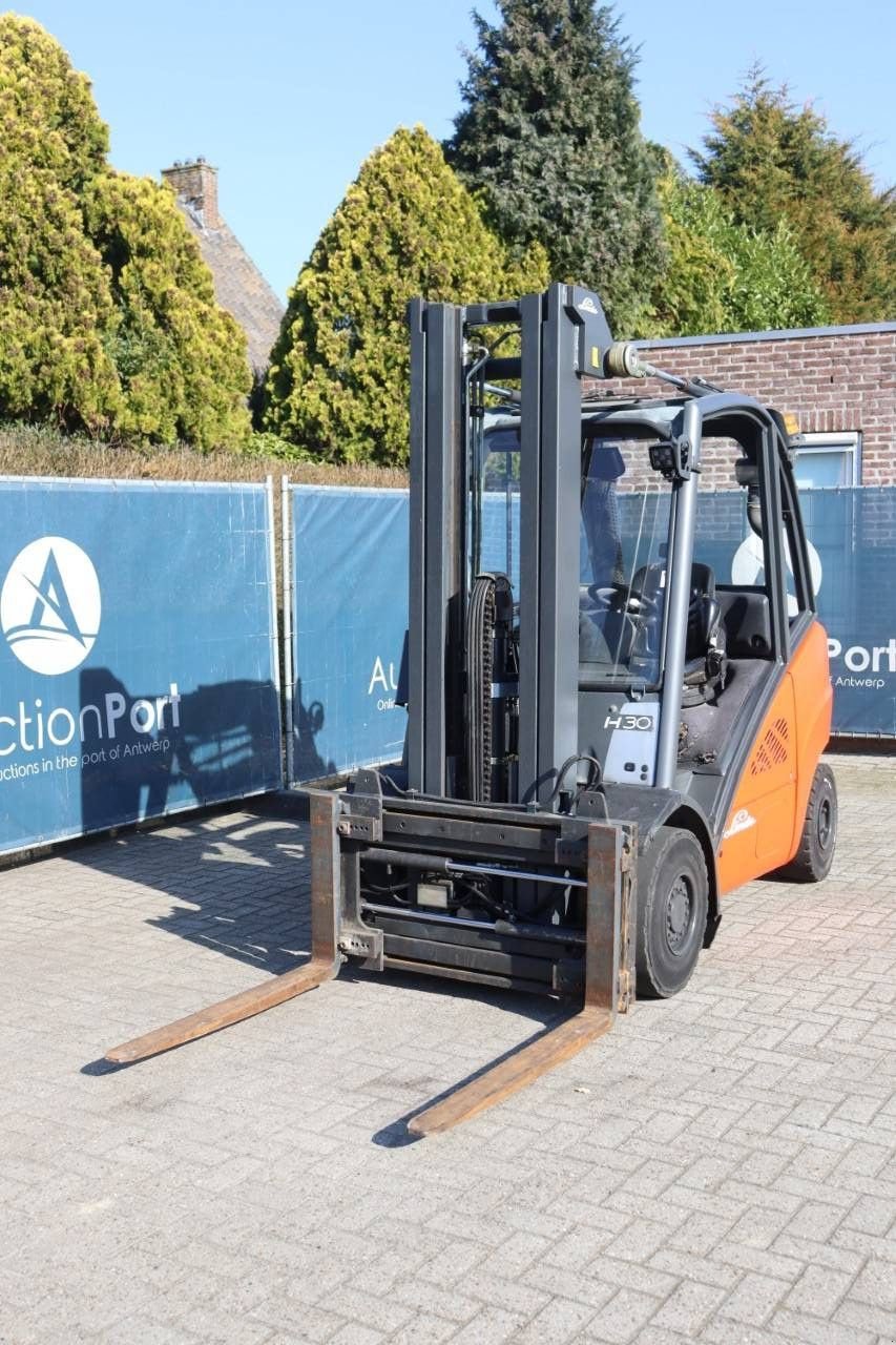 Frontstapler типа Linde H30D, Gebrauchtmaschine в Antwerpen (Фотография 10)