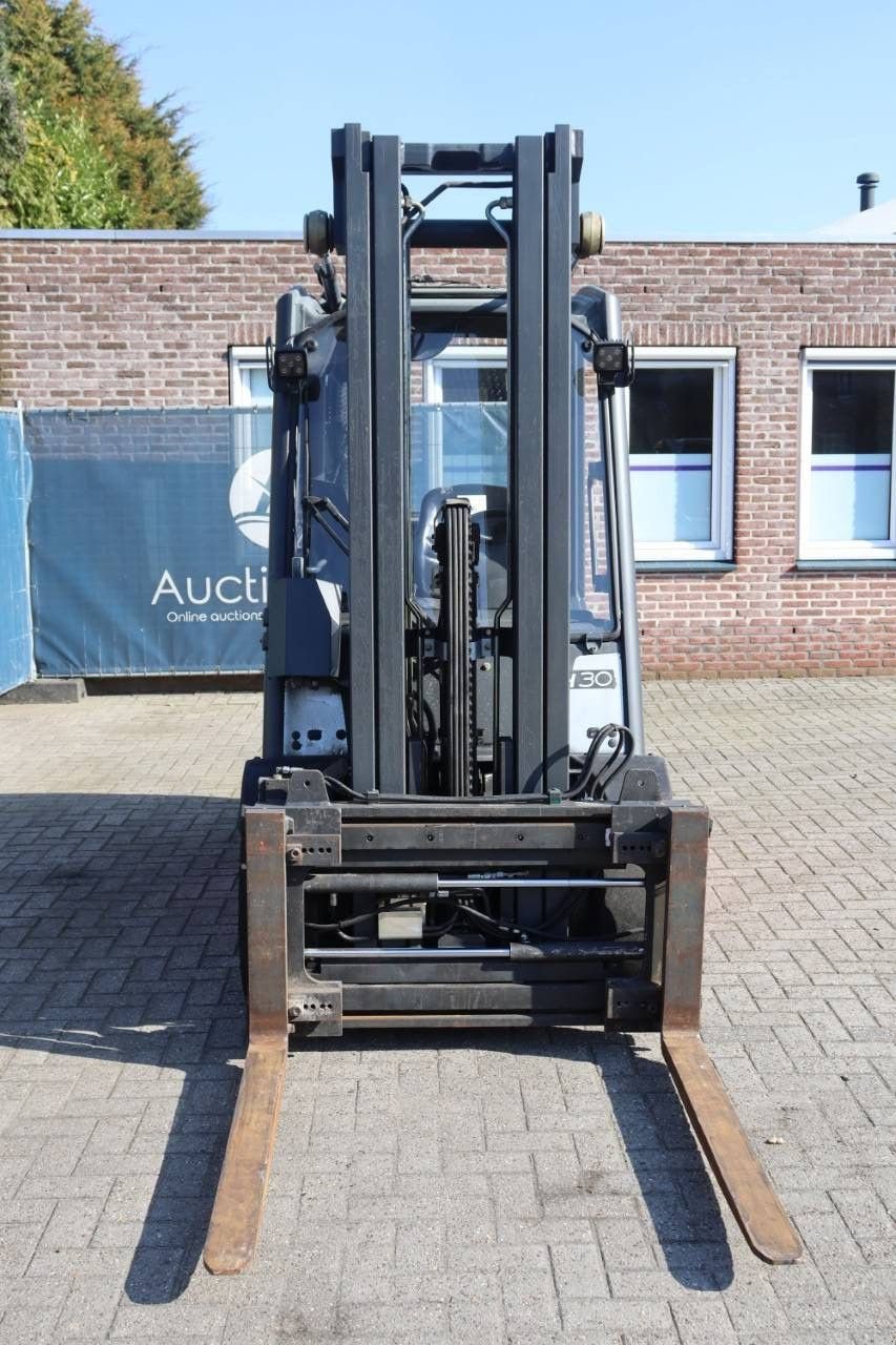 Frontstapler типа Linde H30D, Gebrauchtmaschine в Antwerpen (Фотография 9)