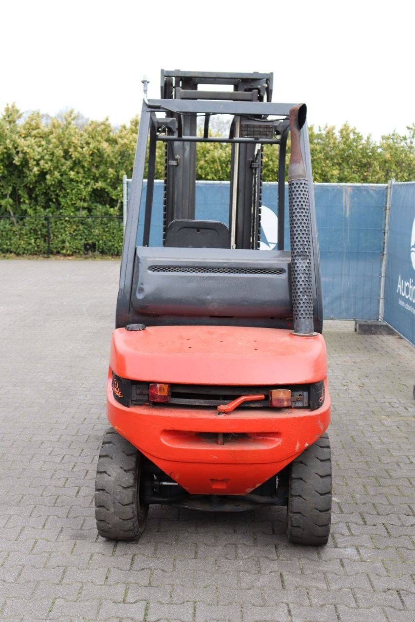 Frontstapler des Typs Linde H30D, Gebrauchtmaschine in Antwerpen (Bild 5)