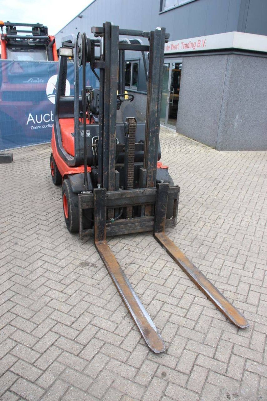 Frontstapler του τύπου Linde H30D, Gebrauchtmaschine σε Antwerpen (Φωτογραφία 7)