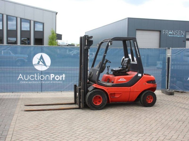 Frontstapler του τύπου Linde H30D, Gebrauchtmaschine σε Antwerpen (Φωτογραφία 1)