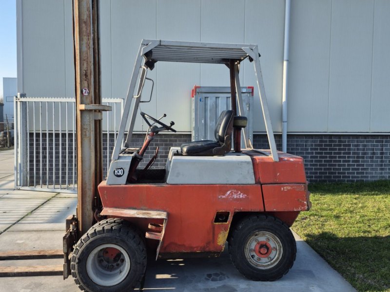 Frontstapler типа Linde H30D, Gebrauchtmaschine в Biddinghuizen (Фотография 1)