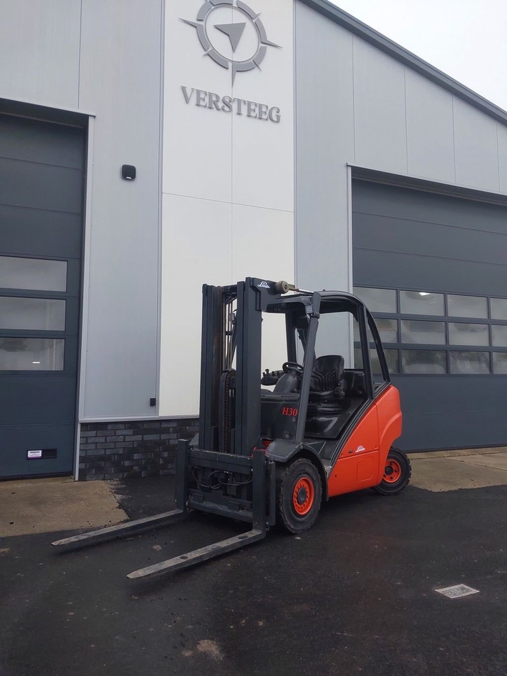 Frontstapler des Typs Linde H30D, Gebrauchtmaschine in Swifterbant (Bild 2)