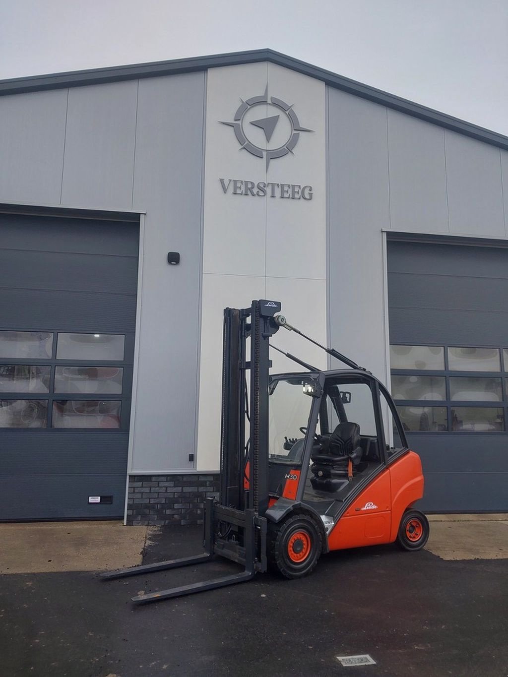 Frontstapler des Typs Linde H30D, Gebrauchtmaschine in Swifterbant (Bild 1)