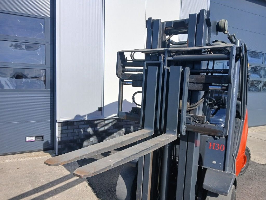 Frontstapler Türe ait Linde H30D, Gebrauchtmaschine içinde Swifterbant (resim 10)