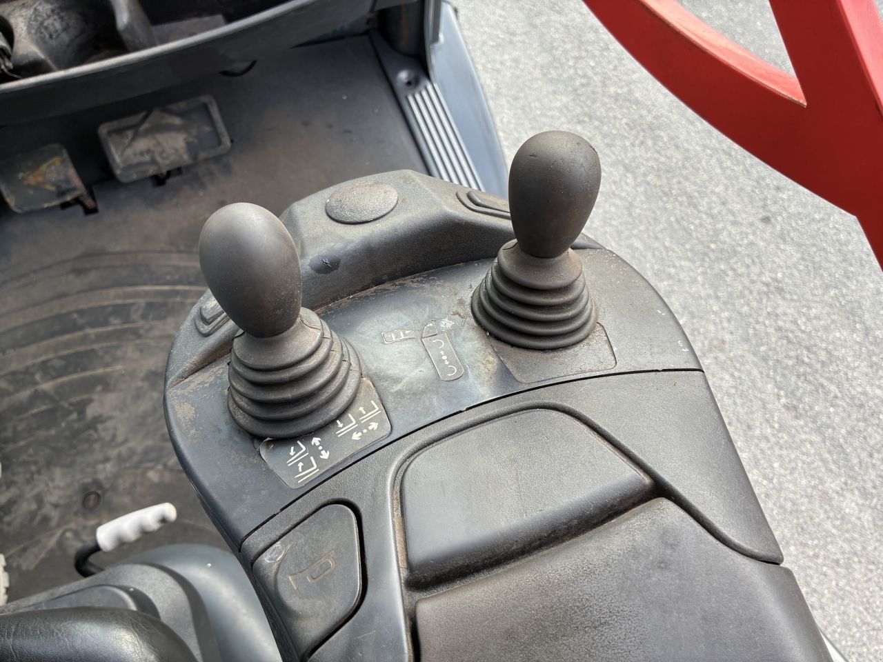 Frontstapler of the type Linde H30D, Gebrauchtmaschine in Winkel (Picture 7)