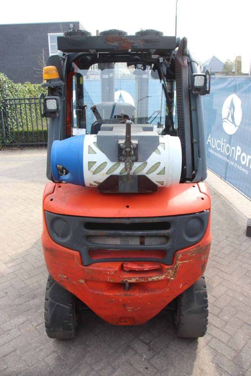 Frontstapler типа Linde H30T-01, Gebrauchtmaschine в Antwerpen (Фотография 4)