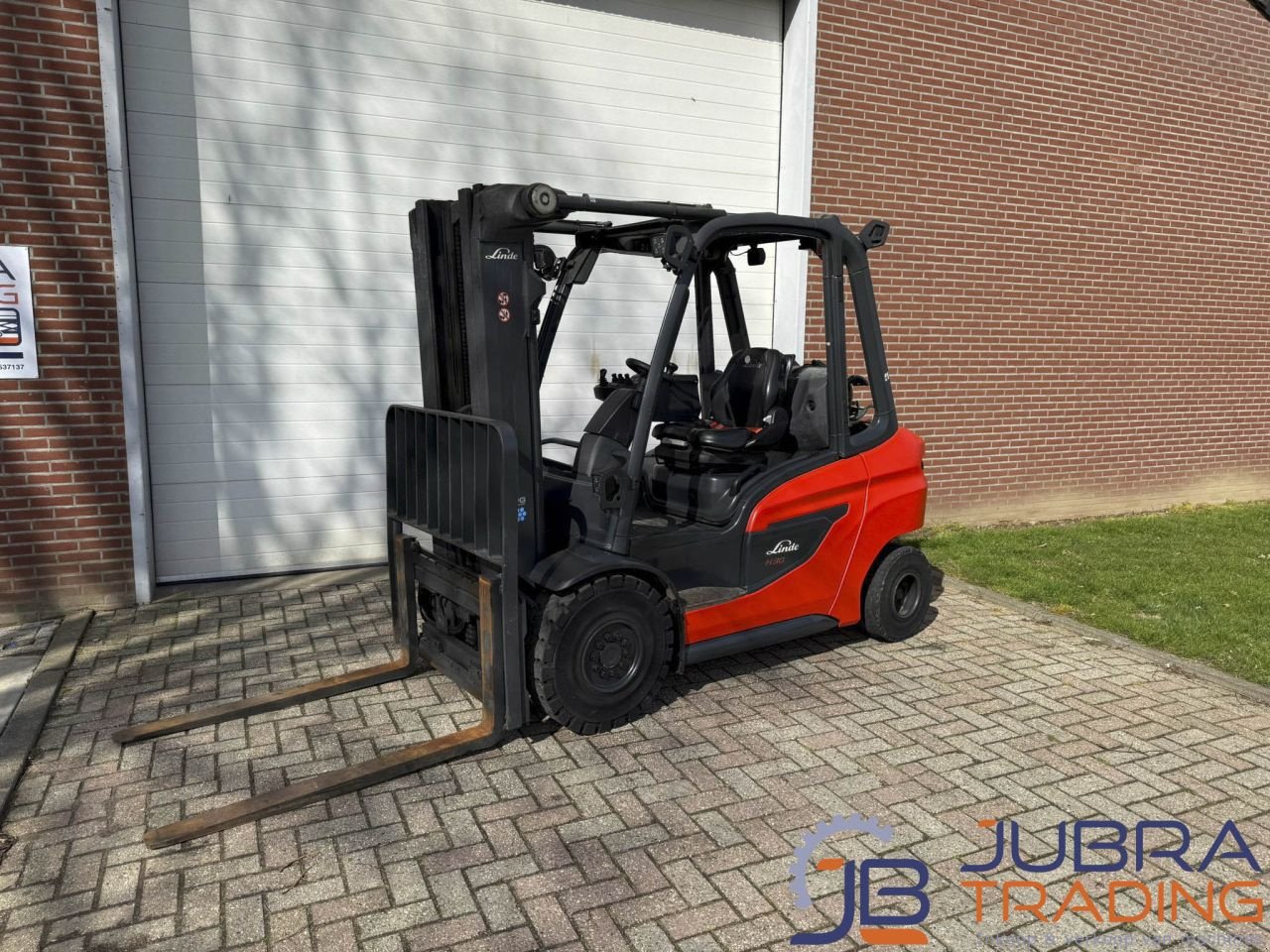 Frontstapler del tipo Linde H30T-01, Gebrauchtmaschine en Buggenum (Imagen 2)