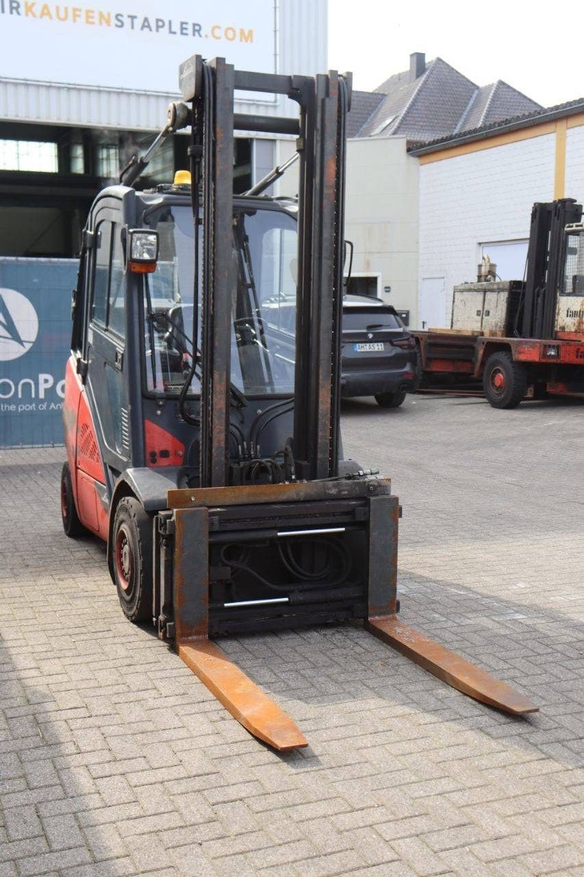 Frontstapler Türe ait Linde H30T-02, Gebrauchtmaschine içinde Antwerpen (resim 8)