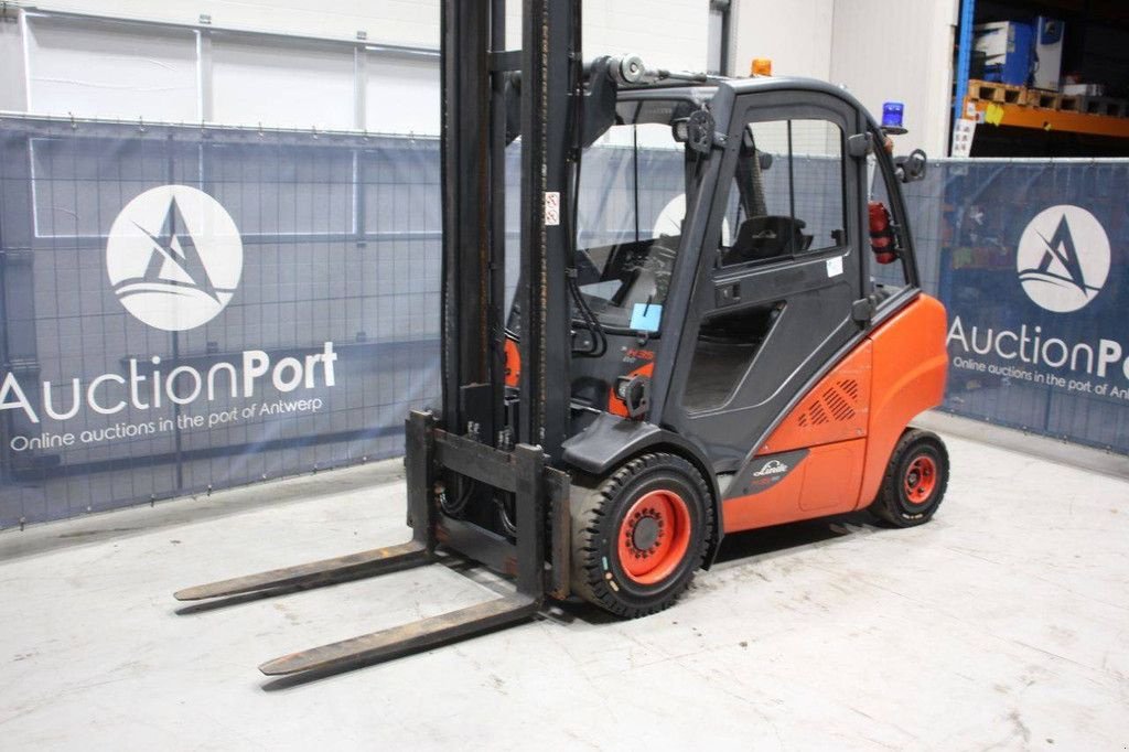 Frontstapler van het type Linde H35 EVO, Gebrauchtmaschine in Antwerpen (Foto 9)
