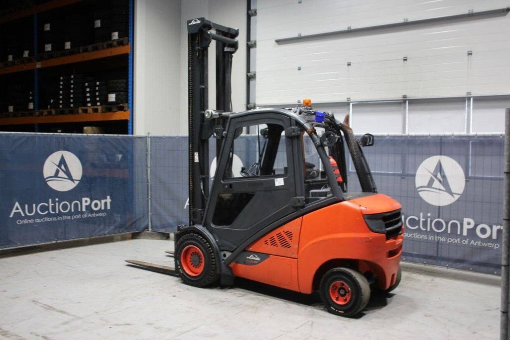 Frontstapler van het type Linde H35 EVO, Gebrauchtmaschine in Antwerpen (Foto 3)