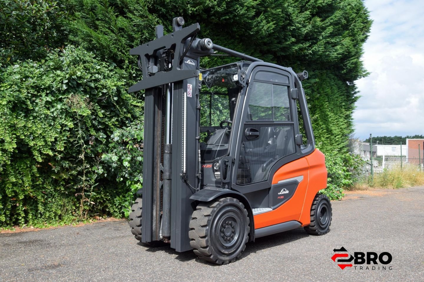 Frontstapler of the type Linde H35D-01 1202, Gebrauchtmaschine in mol (Picture 10)