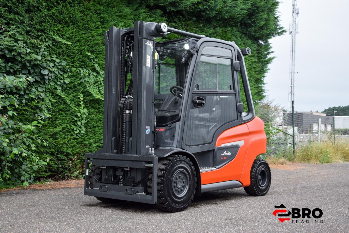 Frontstapler του τύπου Linde H35D-01 1202, Gebrauchtmaschine σε mol (Φωτογραφία 1)