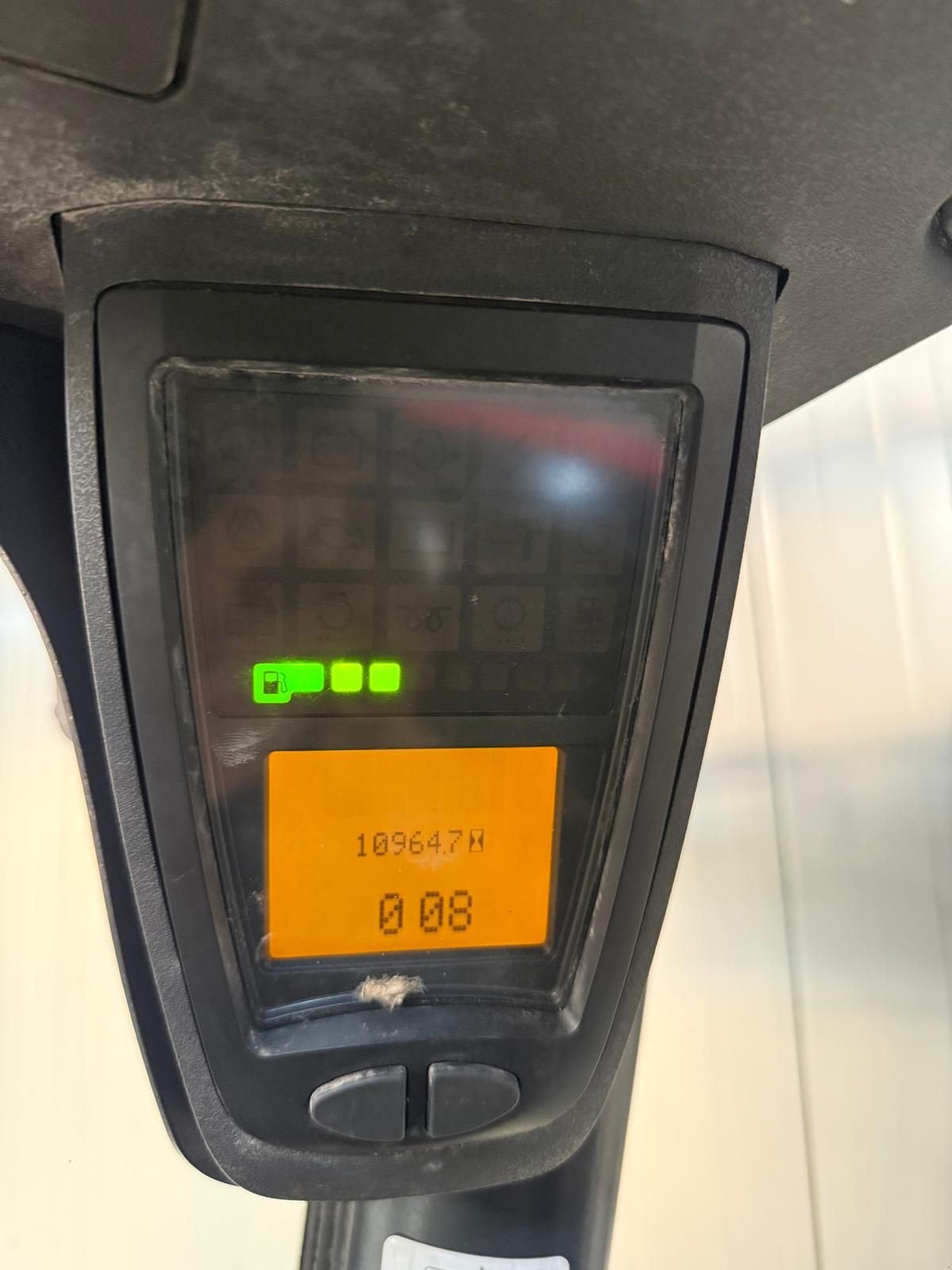 Frontstapler от тип Linde H35D-01, Gebrauchtmaschine в Vianen (Снимка 5)