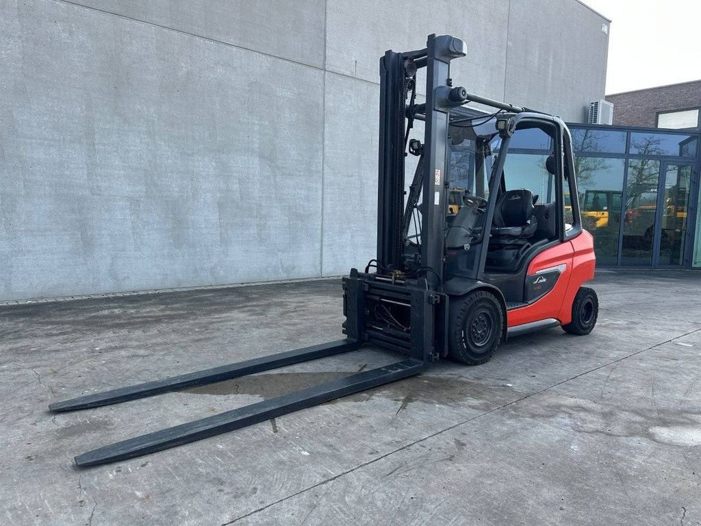 Frontstapler van het type Linde H35D-01, Gebrauchtmaschine in Antwerpen (Foto 2)