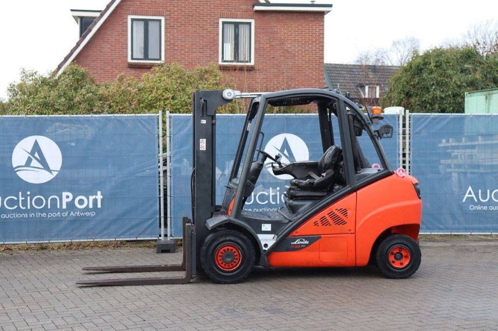 Frontstapler типа Linde H35D-02, Gebrauchtmaschine в Antwerpen (Фотография 1)